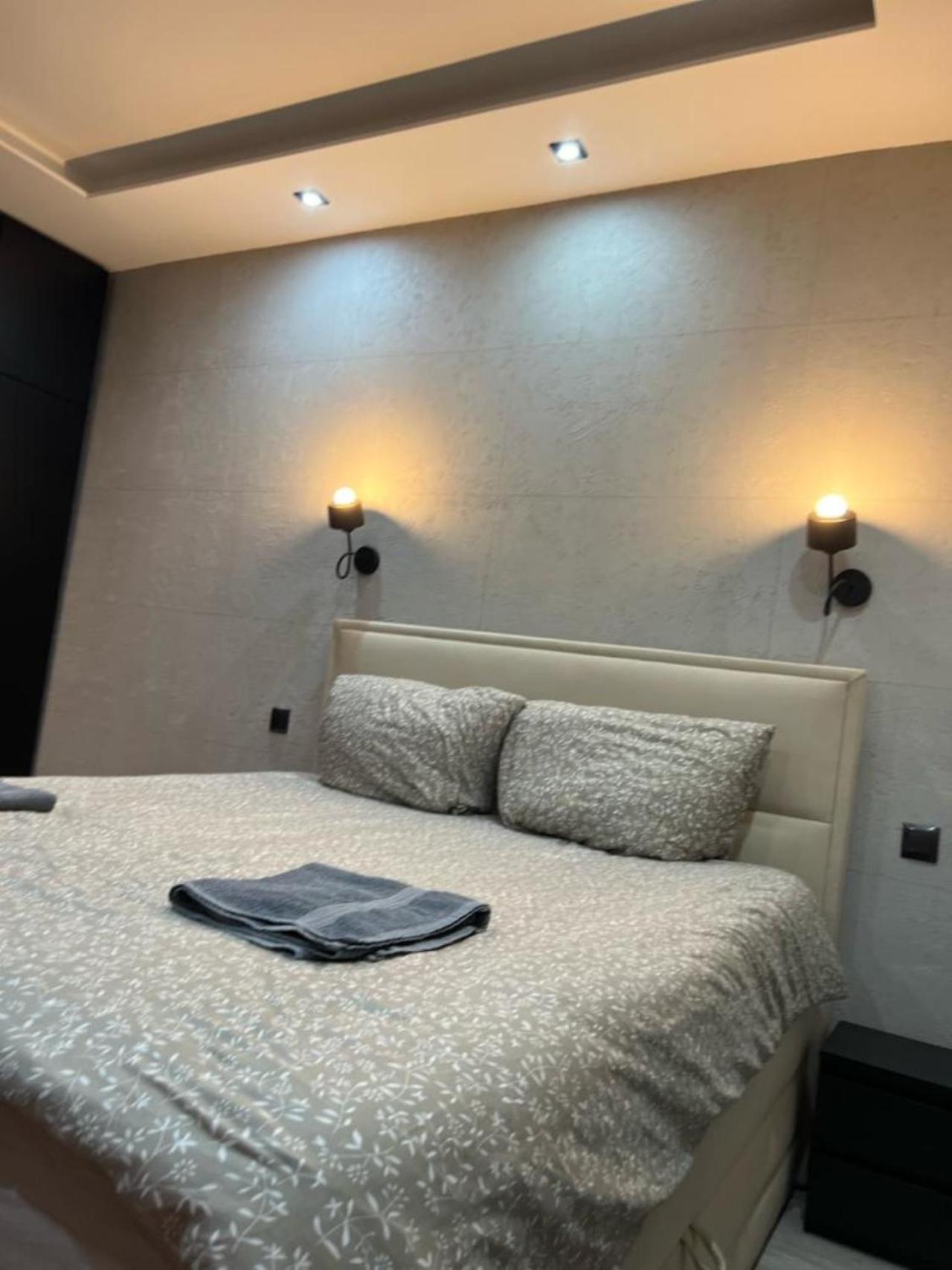 Raciborska Royal Apartment - Miejsce Parkingowe Na Parkingu Strzezonym Гливице Экстерьер фото